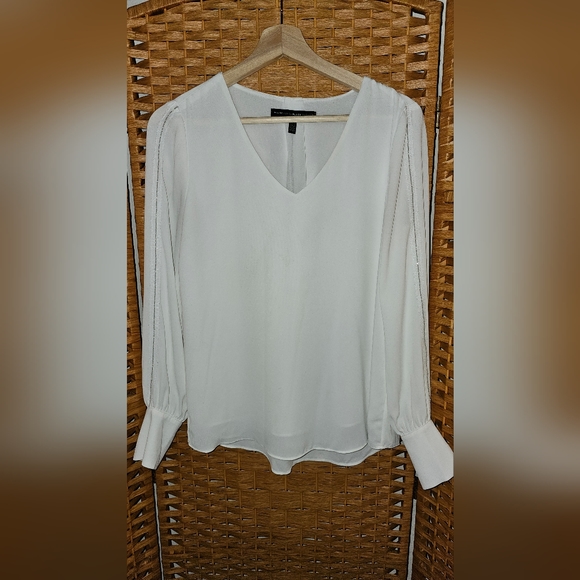 White House Black Market Tops - White House Black Market white blouse with silver trim size extra small